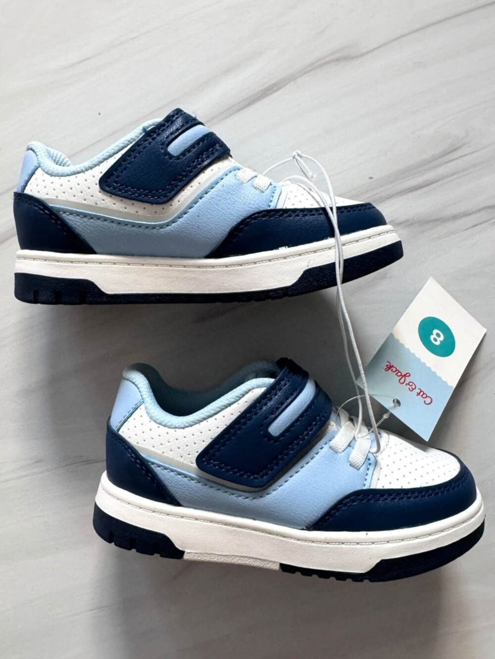 NWT Cat & Jack Velcro Sneakers (Size 8)